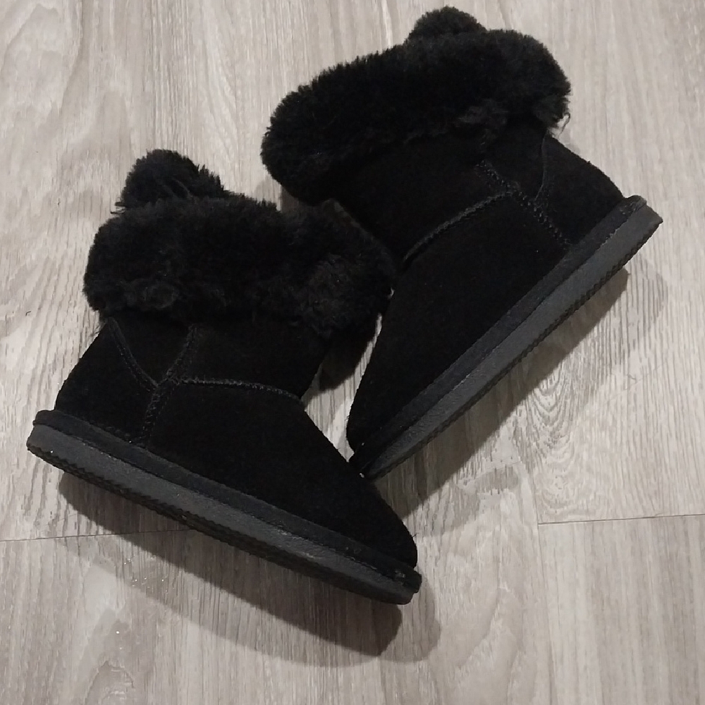 Lamo Girls Black Fur-Lined Boots Size 13